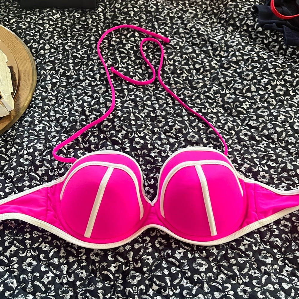 Bikini top